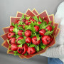 25 бордовых пионов фото 2
